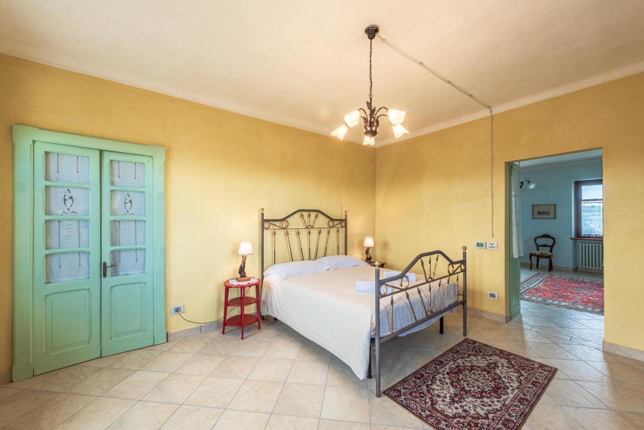 Villa Bricco Paglieri, Entire Villa ألبا المظهر الخارجي الصورة