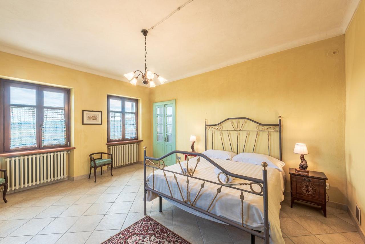 Villa Bricco Paglieri, Entire Villa ألبا المظهر الخارجي الصورة
