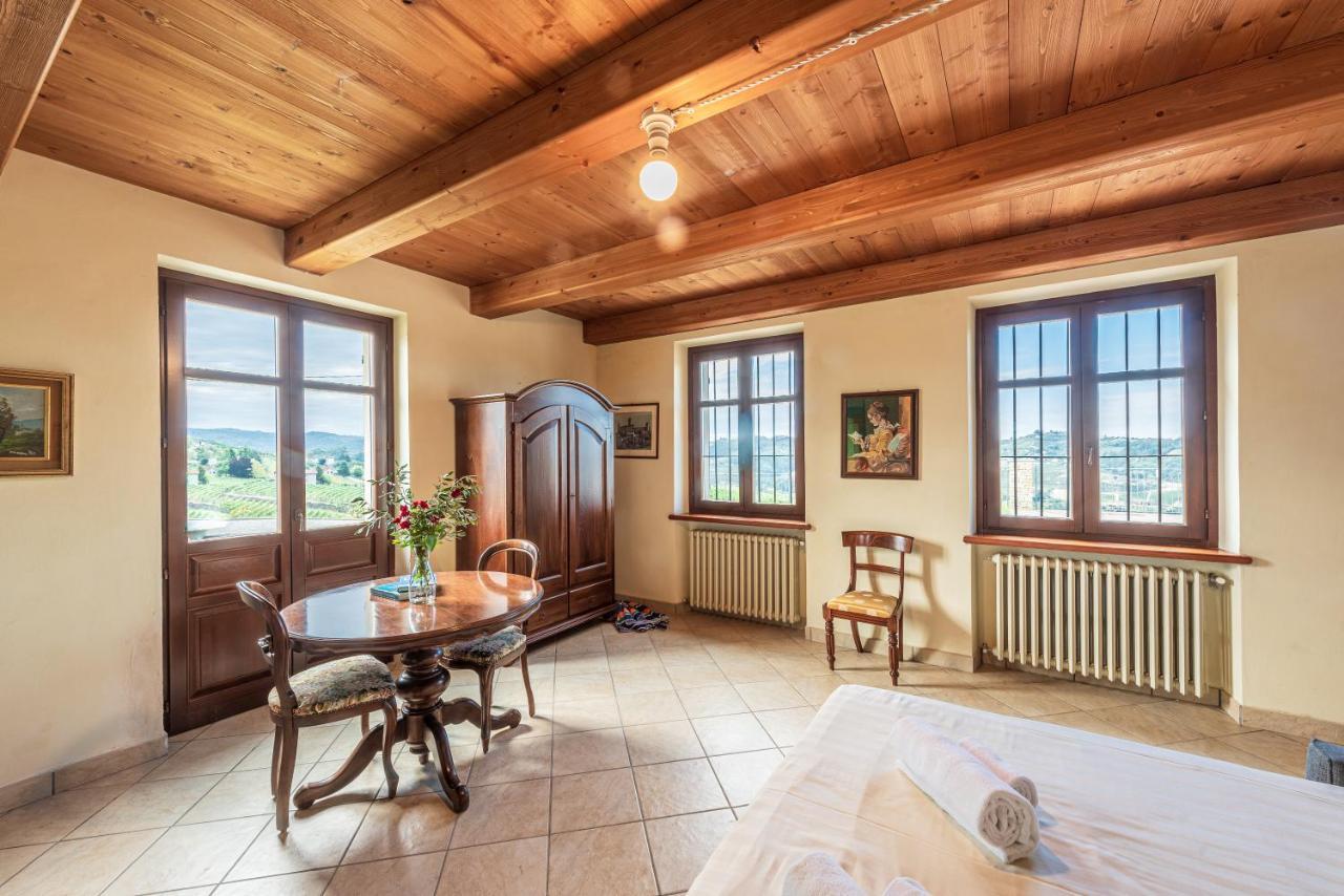 Villa Bricco Paglieri, Entire Villa ألبا المظهر الخارجي الصورة