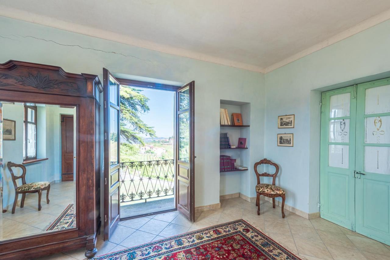 Villa Bricco Paglieri, Entire Villa ألبا المظهر الخارجي الصورة