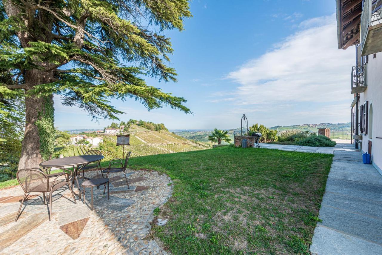 Villa Bricco Paglieri, Entire Villa ألبا المظهر الخارجي الصورة
